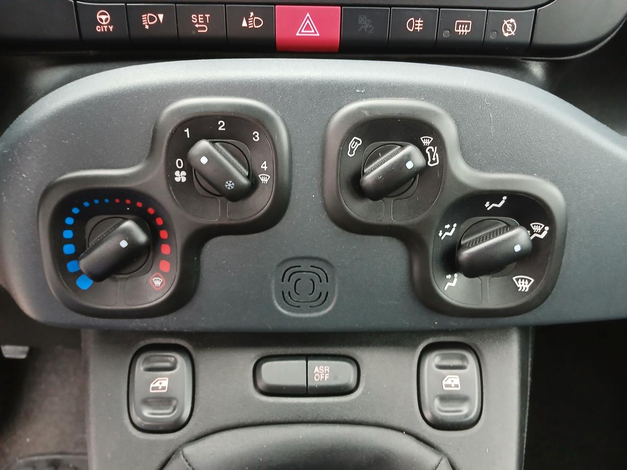 Fiat Panda 1.0 FIREFLY 70CV HYBRID 2022 5POSTI