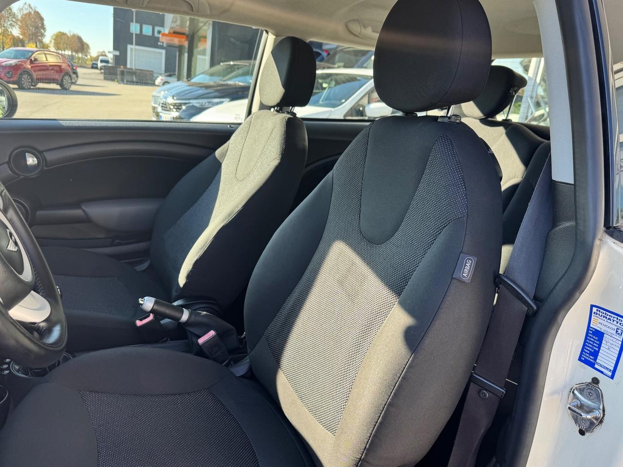 Mini 1.6 16V Cooper D