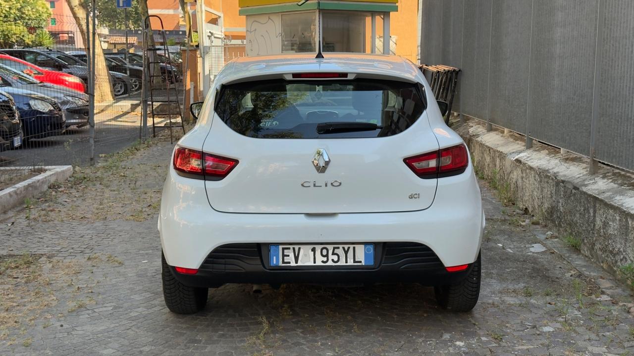 Renault Clio 1.5 dCi 8V 75CV 5 porte Costume National 2014