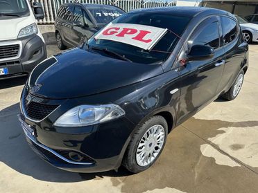 Lancia Ypsilon 1.2 GPL Gold