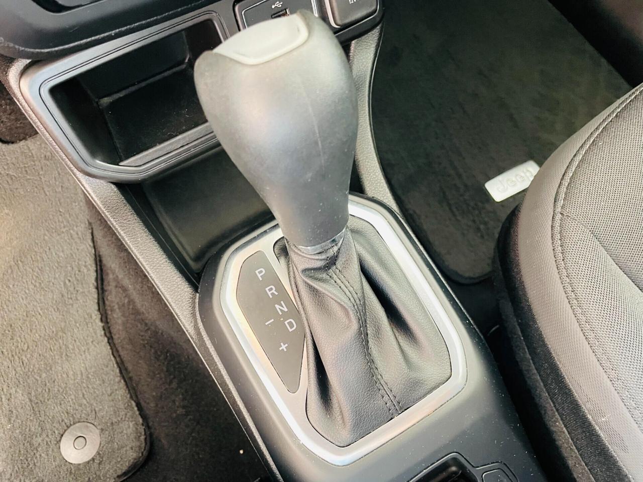 Jeep Renegade 1.6 Mjt DDCT 120 CV S