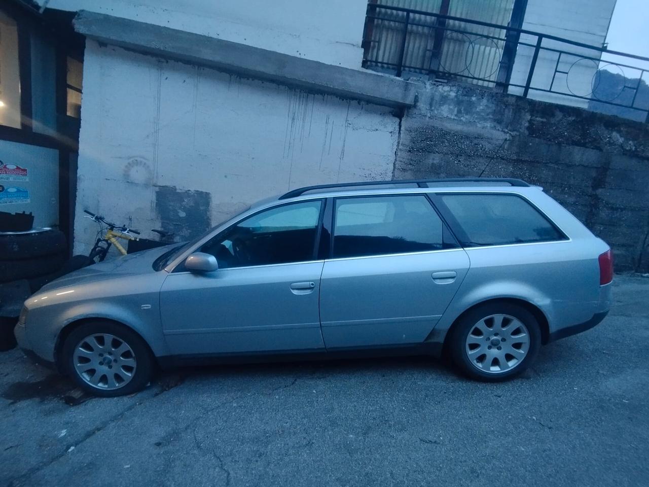 Audi A6 1.9 TDI cat Avant Ambiente