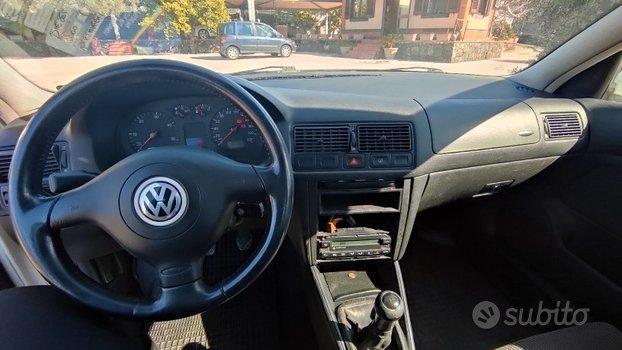 Volkswagen Golf 4 1.9 TDI/110 CV