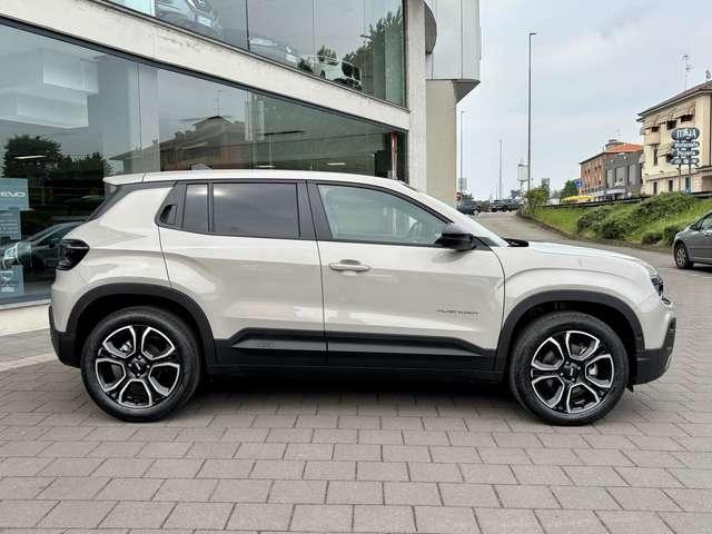 Jeep Avenger 1.2 MHEV e-Hybrid Turbo Summit