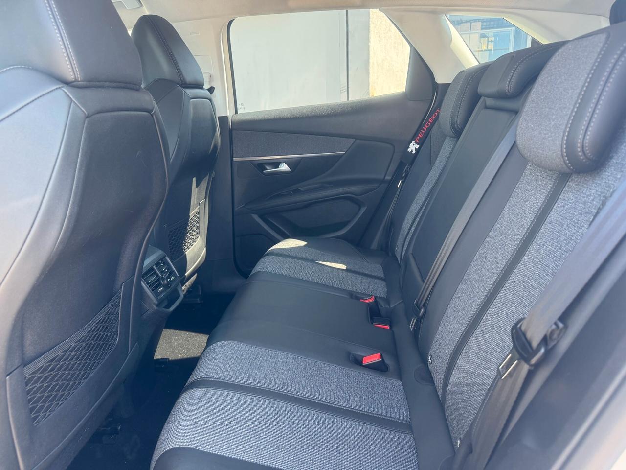 Peugeot 3008 BlueHDi GT Line- 2019