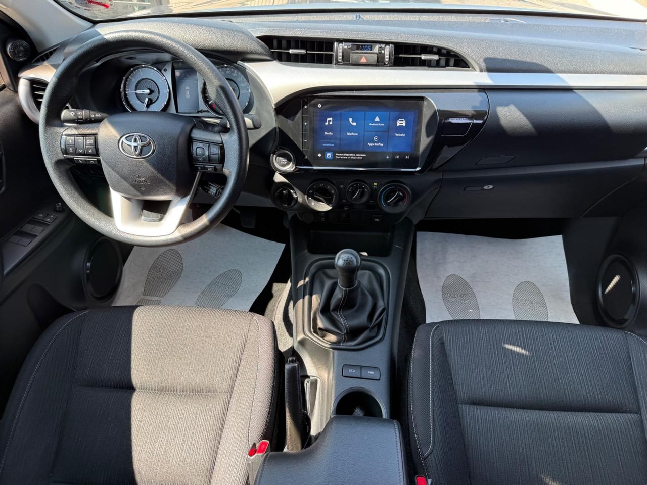 Toyota Hilux 2.8 D-4D 4WD 4 porte Double Cab Comfort