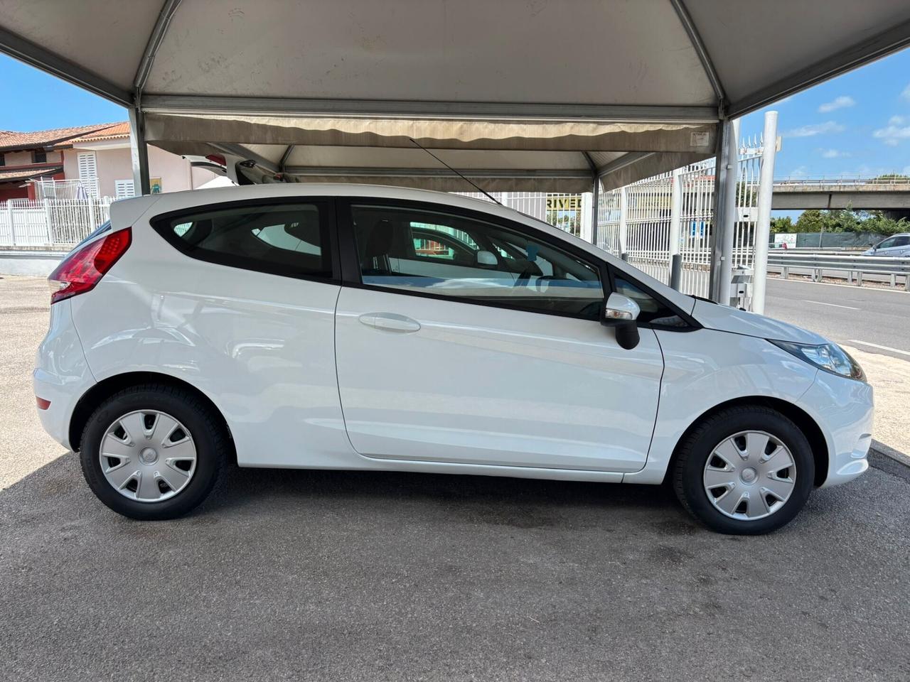 Ford Fiesta Fiesta+ 1.4 TDCi 68CV 3 porte