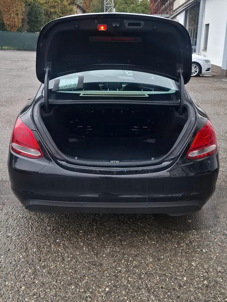 Mercedes-benz C 180 d Auto Premium