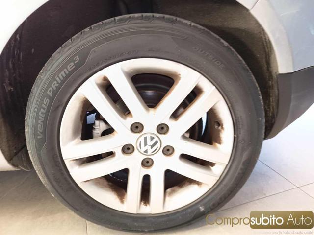 VOLKSWAGEN Golf 1.6 16V FSI 5p. Sportline