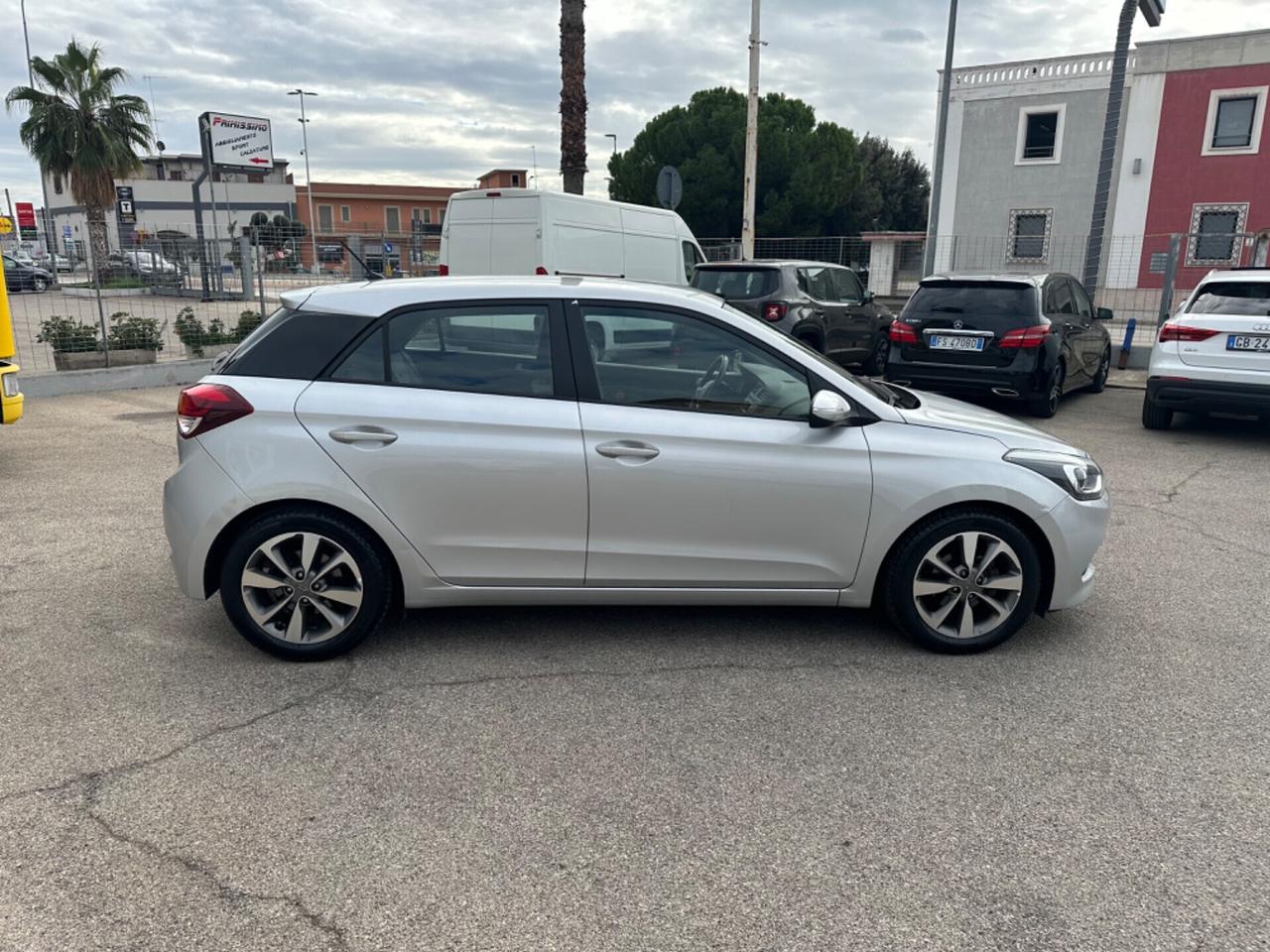 Hyundai i20 1.2 84 CV 5 porte Style