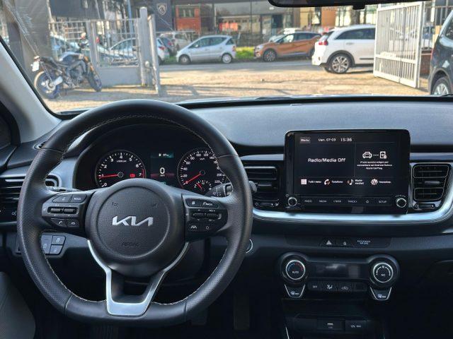 KIA Stonic 1.0 T-GDi 100 CV MHEV MT Black Edition