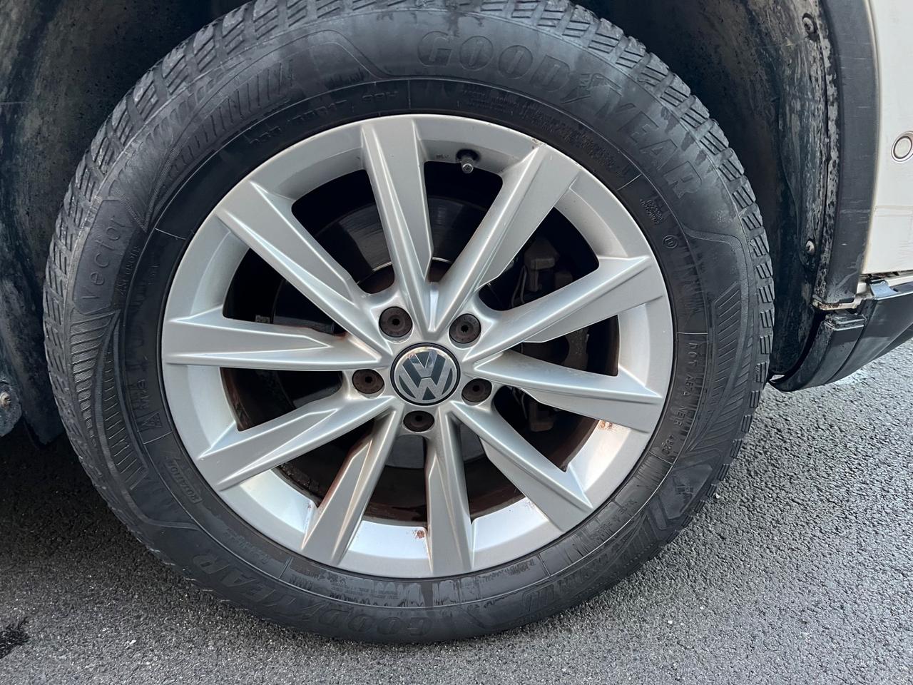 Volkswagen Tiguan 2.0 TDI 140 CV 4MOTION Track & Style