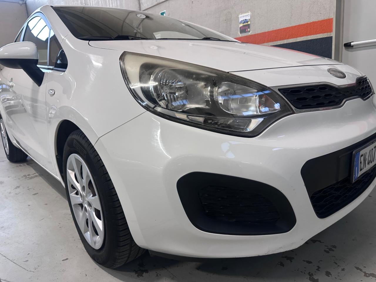 Kia Rio 1.2 CVVT 5p. EX