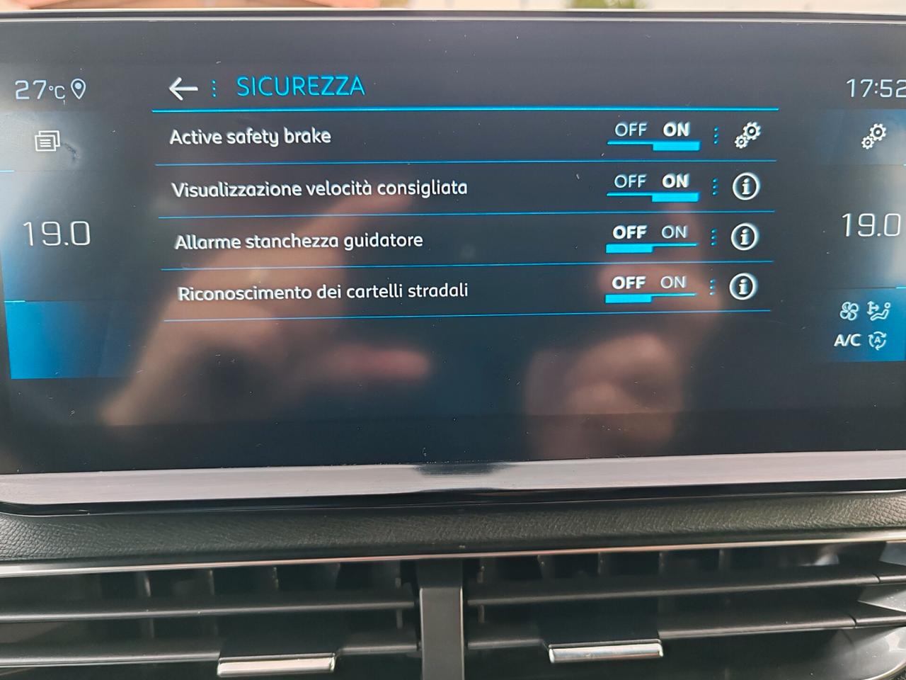 Peugeot 3008 BlueHDi 130 S&S Allure Pack