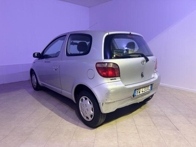 TOYOTA Yaris 1.3i 16V cat 3 porte aut. Sol