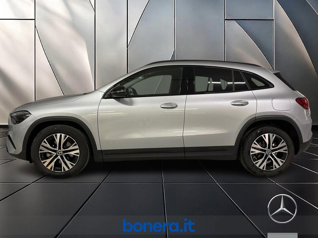 Mercedes GLA 200 200 D Progressive Advanced Plus 8G-DCT