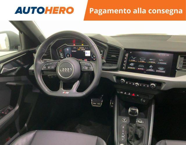 AUDI A1 SPB 40 TFSI S tronic Identity Black