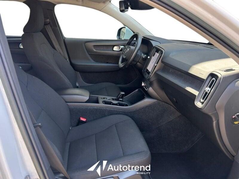 Volvo XC40 T2 129 CV Automatico NAVI LED Business