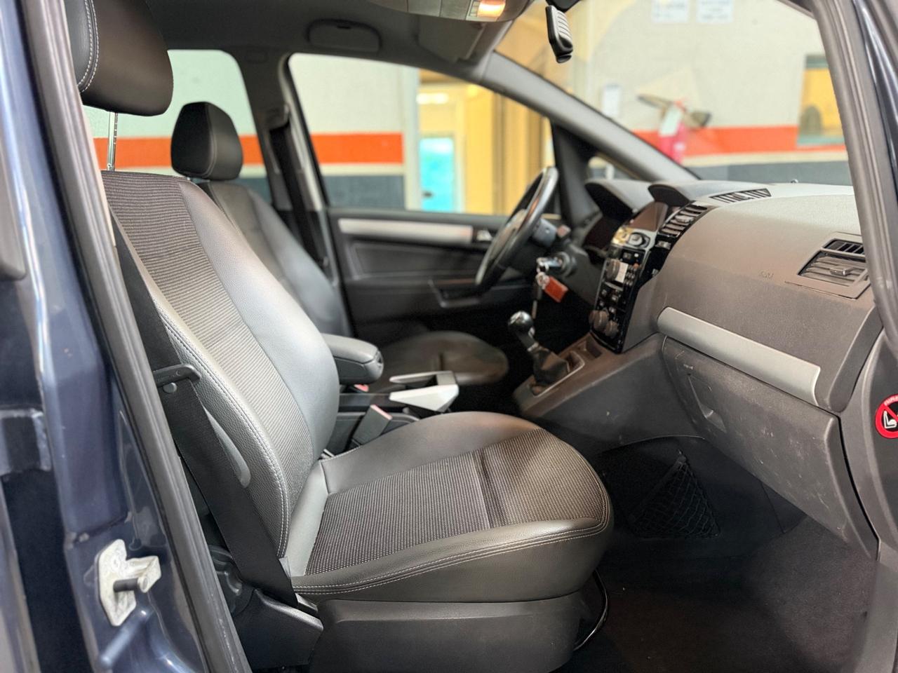 Opel Zafira 1.9 16V CDTI 150CV Cosmo 7 POSTI