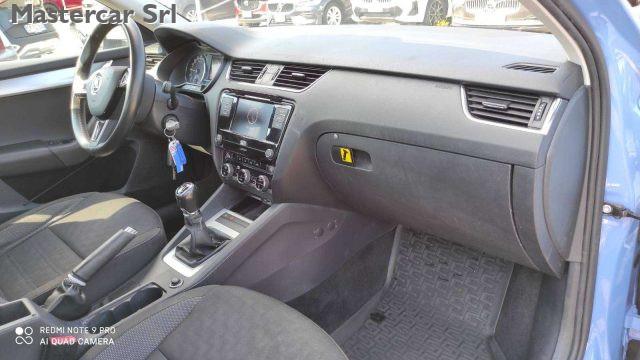 SKODA Octavia Wagon 2.0 tdi Executive 150cv - GA041KJ