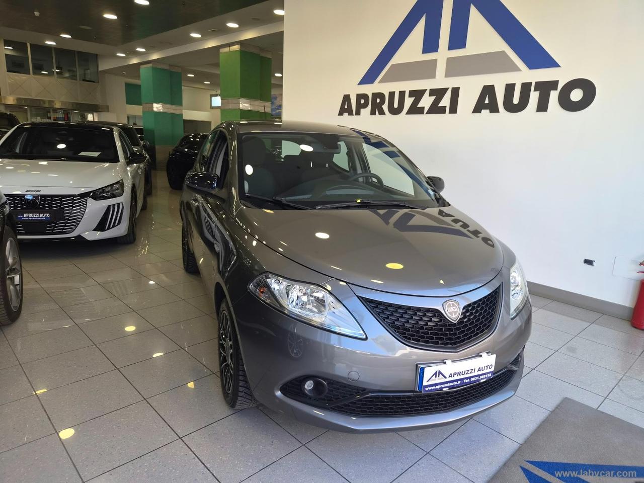 LANCIA Ypsilon 1.2 69 CV 5p. GPL Ecochic Gold