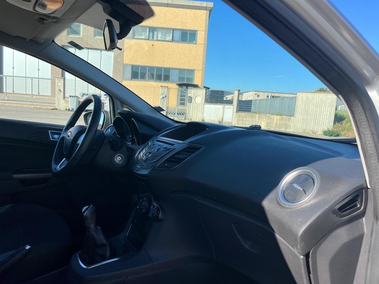 Ford Fiesta 1.6 TDCi Titanium GRANDINATA