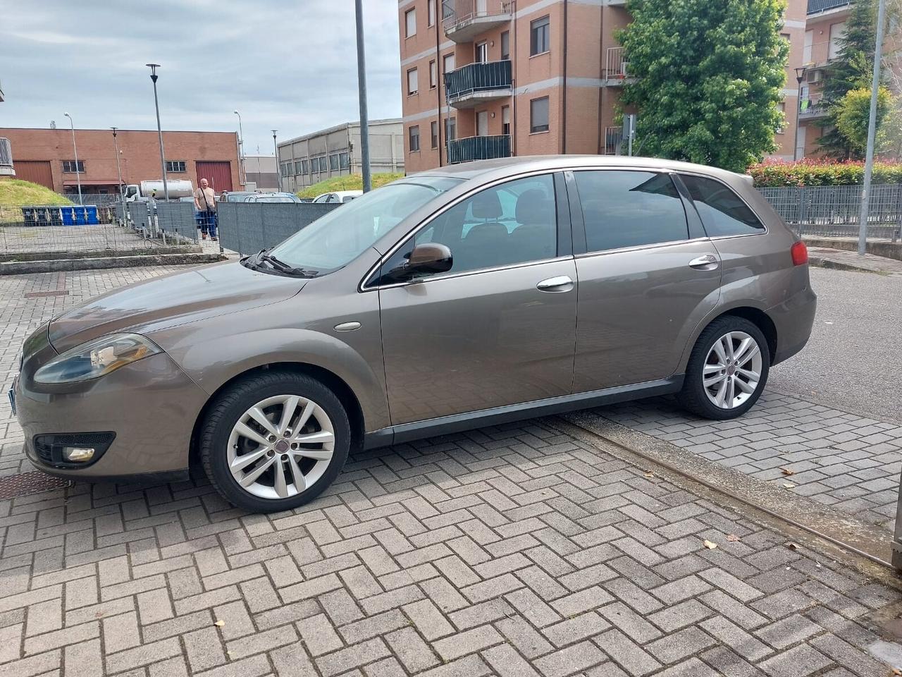 Fiat Croma 1.9 Multijet 16V Dynamic