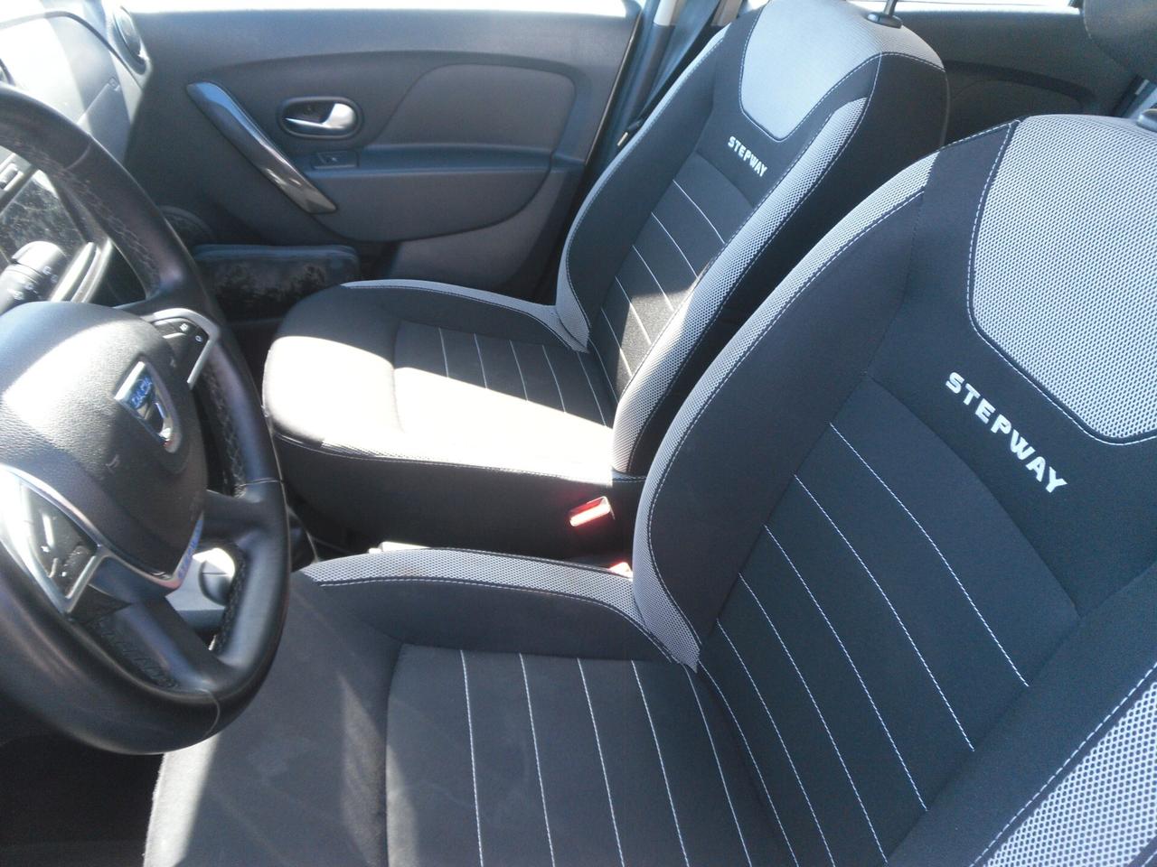 Dacia Sandero Stepway 1.5 Blue dCi 95 CV Comfort