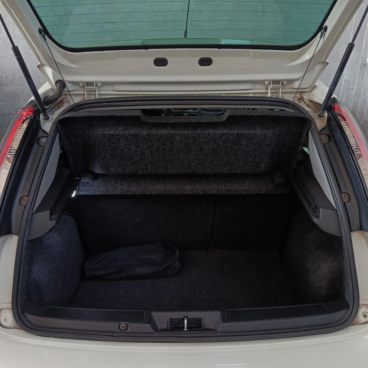 Fiat Punto EVO 1.3 MJT SPORT