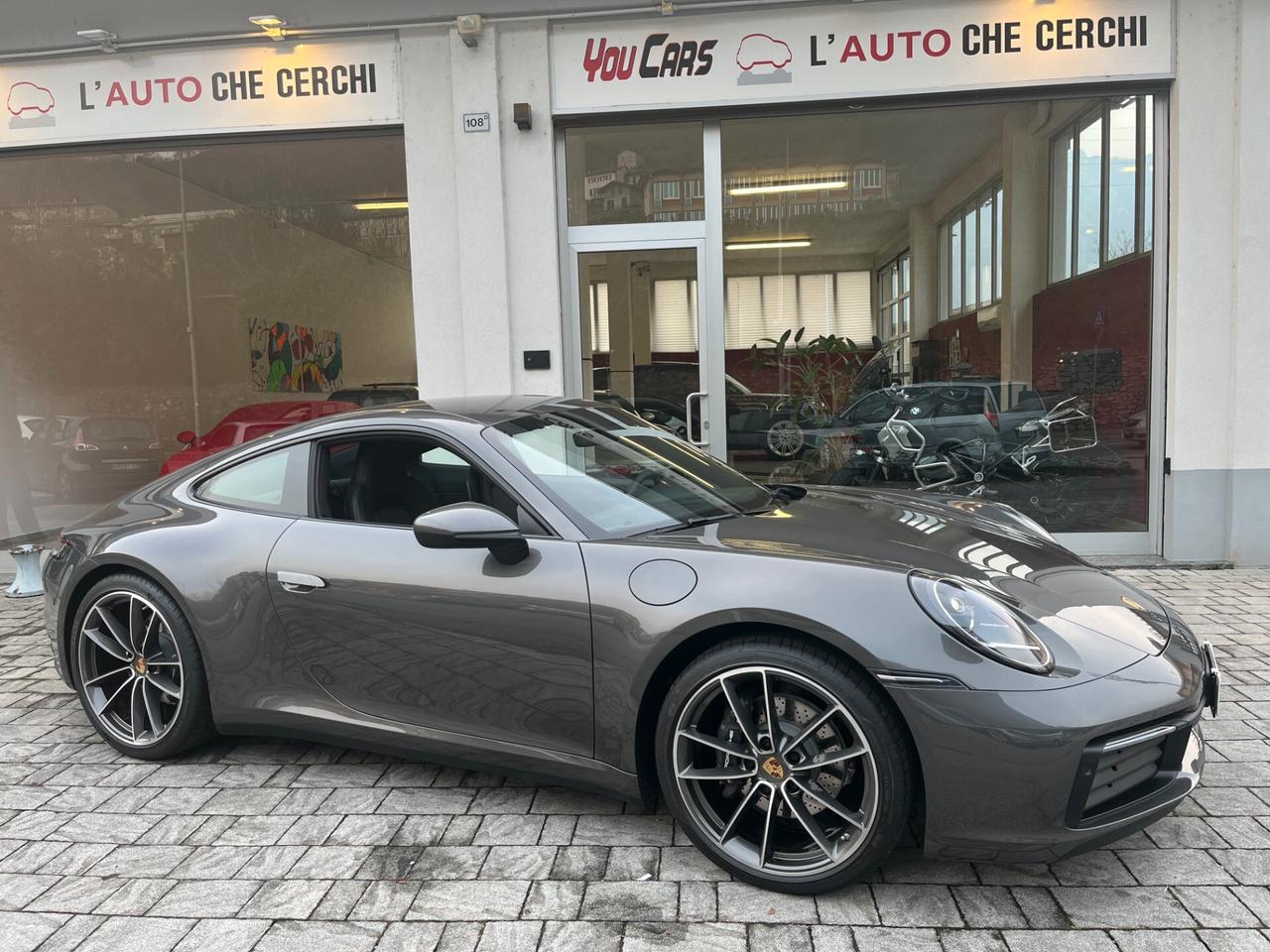 Porsche 911 Carrera 4