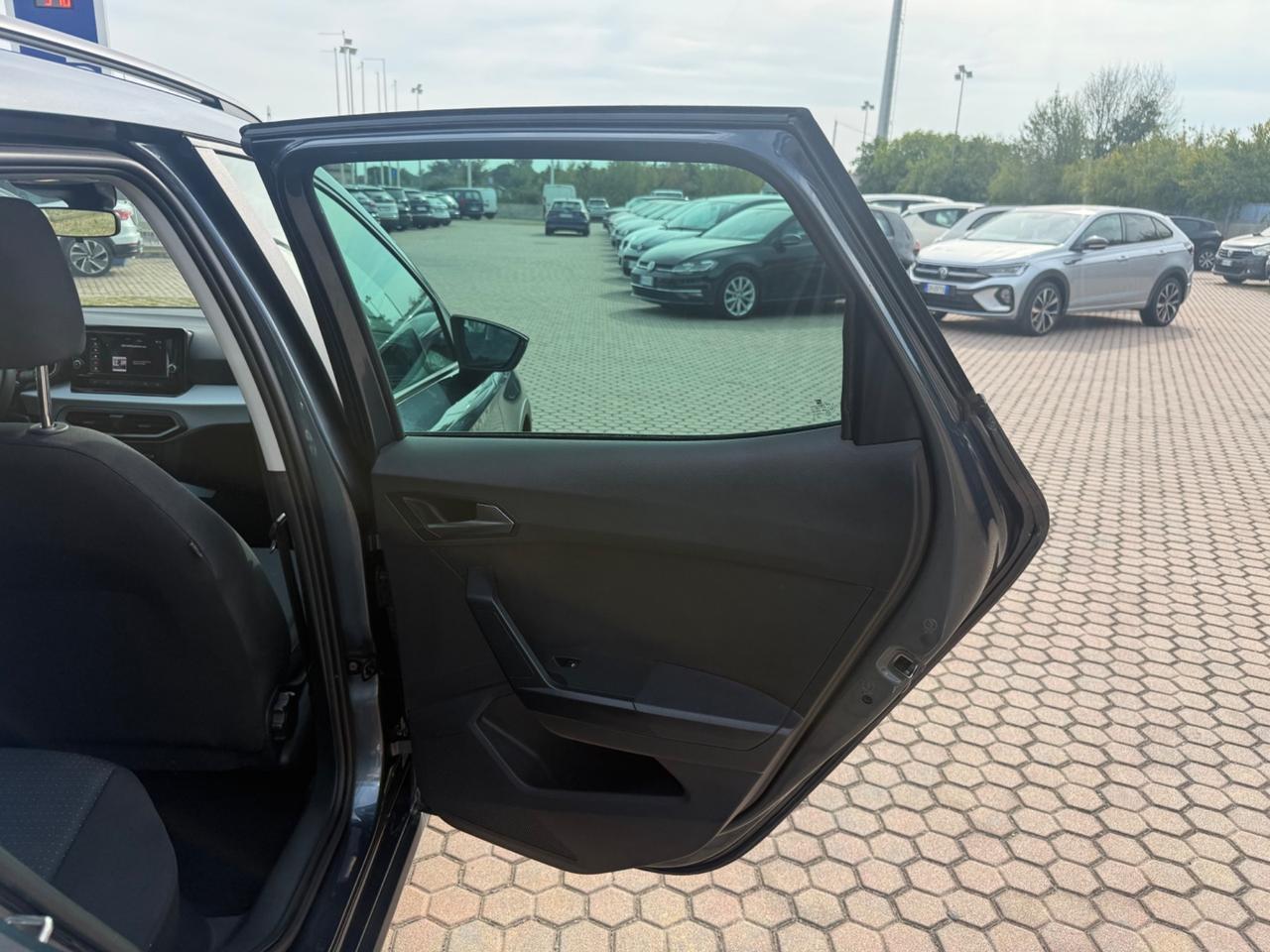 Arona 1.0 EcoTSI Black Edition