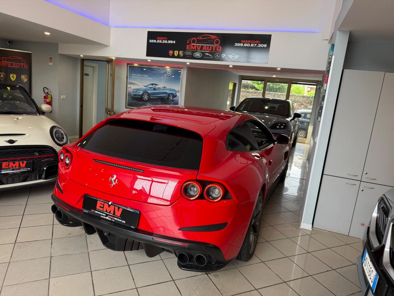 Ferrari GTC4Lusso T iva esposta