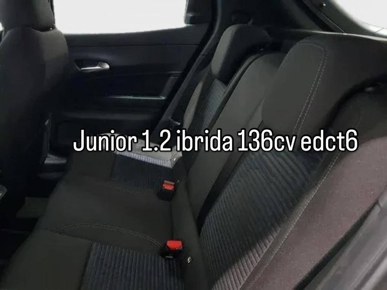 Alfa Romeo Junior 1.2 136 CV Hybrid eDCT6