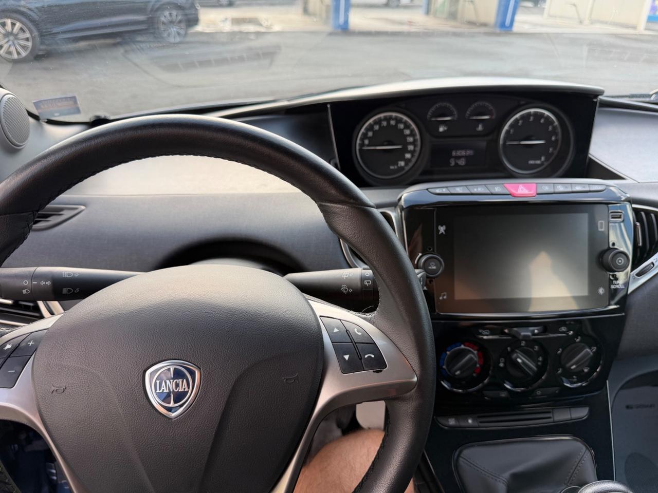 Lancia Ypsilon 1.2 69 CV 5 porte GPL Ecochic Gold