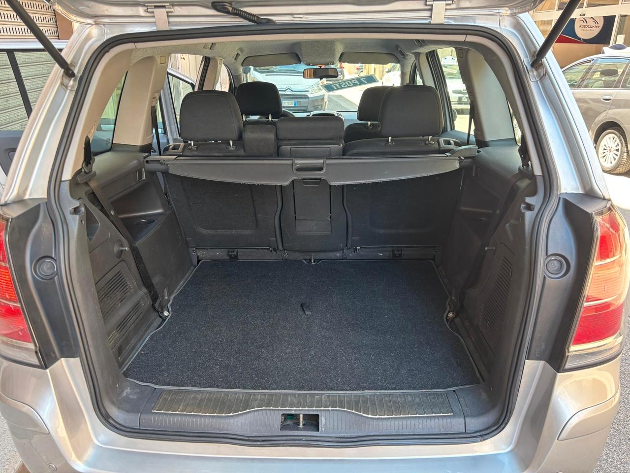 Opel Zafira 1.9 CDTI 101CV ** 7 POSTI **