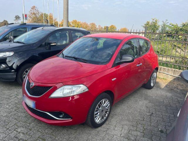 LANCIA Ypsilon 1.2 69 CV 5 porte Silver