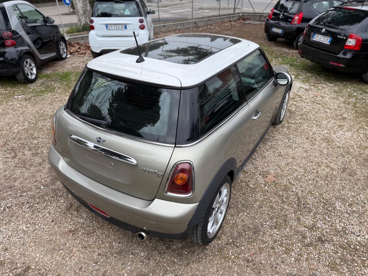 Mini 1.6 16V Cooper D Chili