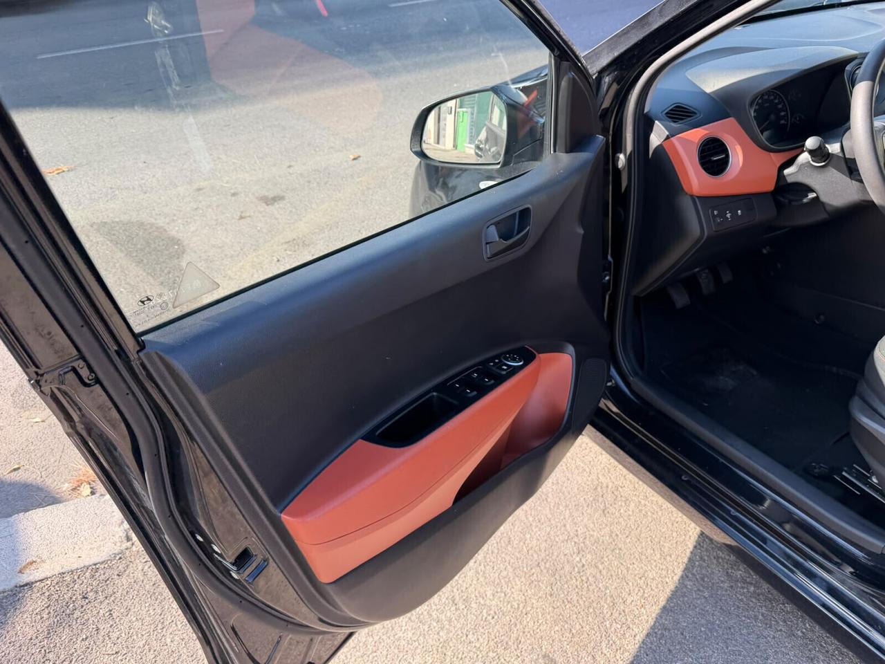 Hyundai i10 1.0 MPI Login