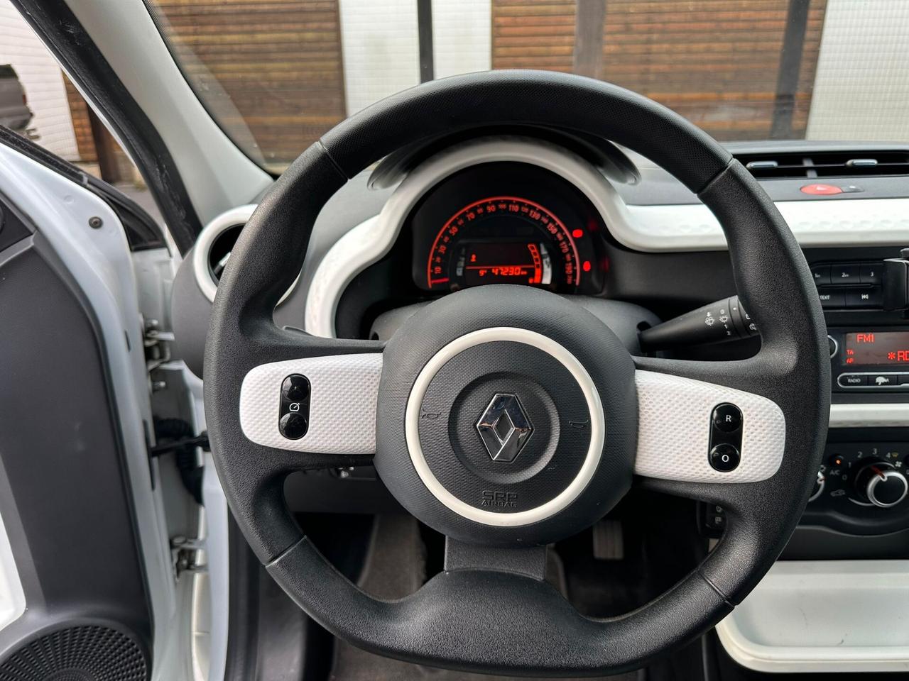 Renault Twingo SCe Stop&Start Lovely2