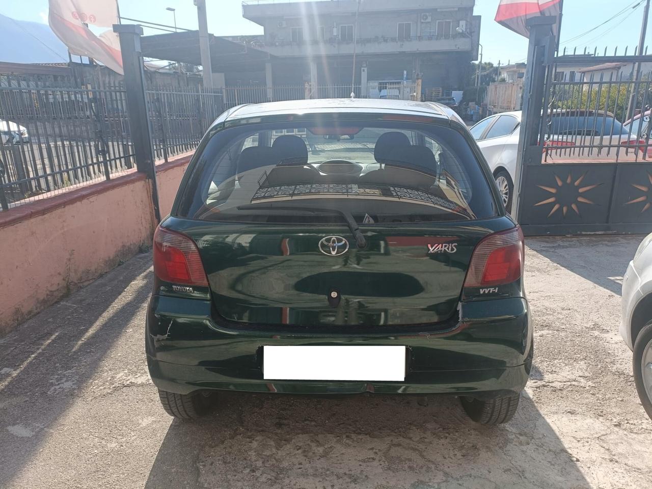 Toyota Yaris 1.0i 16V cat 3 porte