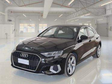 AUDI A3 SPORTBACK 30 TDI Business Advanced