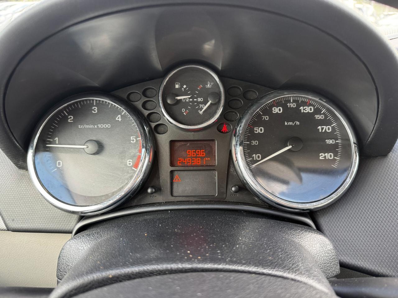 Peugeot 207 1.4 HDi 70CV 5p. X Line