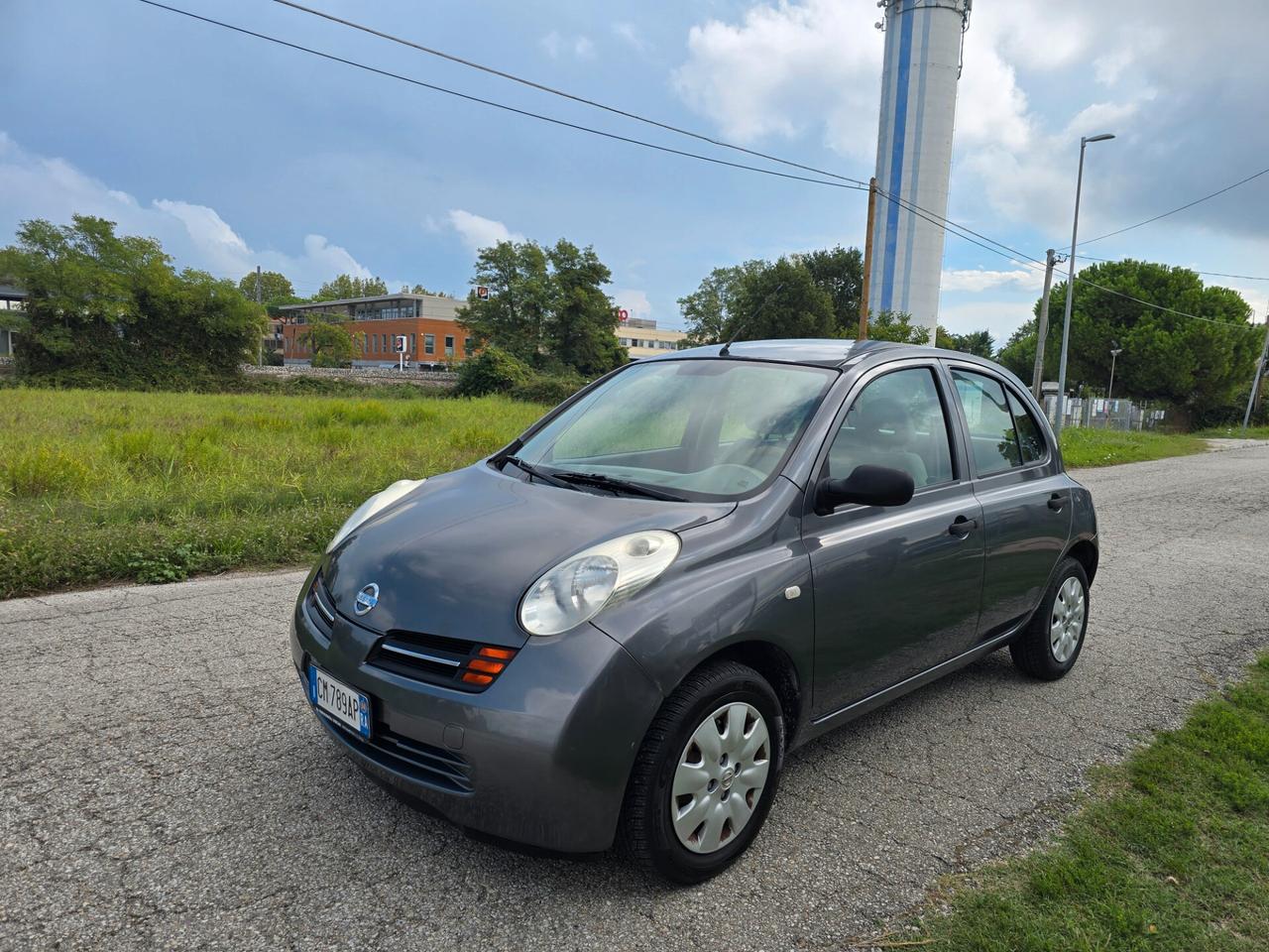 Nissan Micra 1.0 Benzina con GARANZIA - NEOPATENTATI