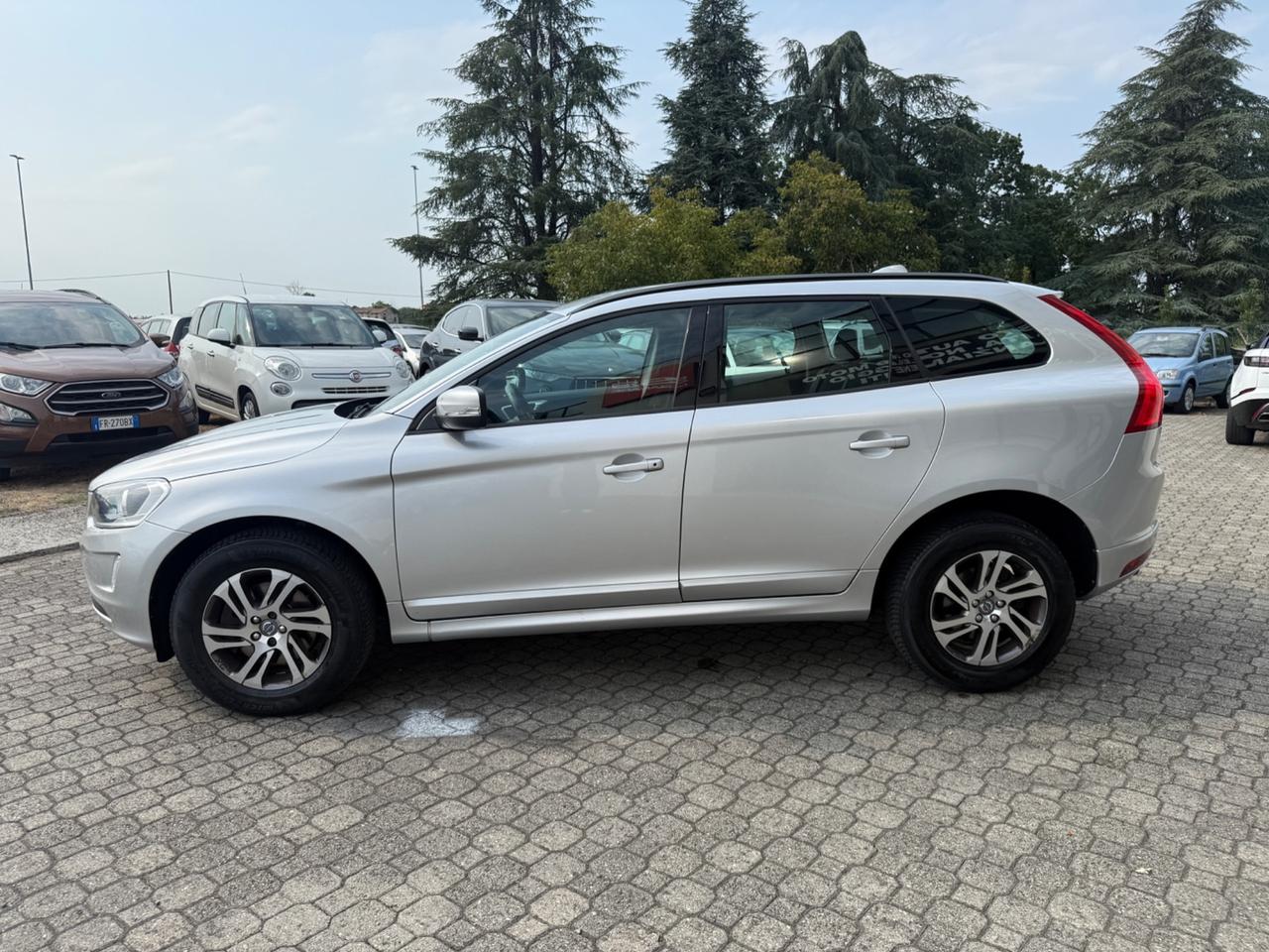 Volvo XC60 2.0d. |UNIPRO