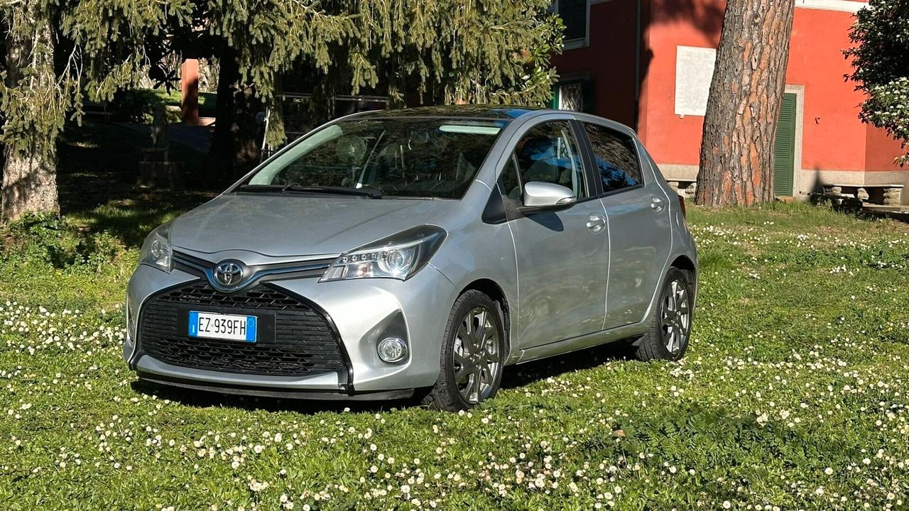 Toyota Yaris 1.3 5 porte Style 2015 Neopetant GPL LEGGI TESTO