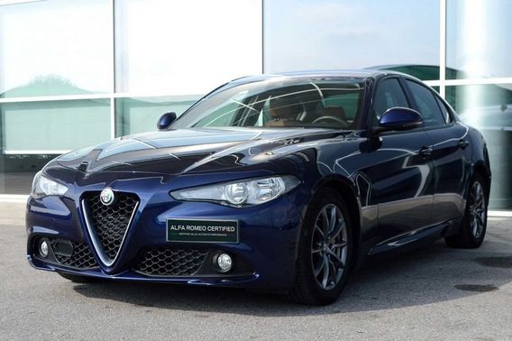 Alfa Romeo Giulia 2.0 Turbo 200 CV AT8 Super