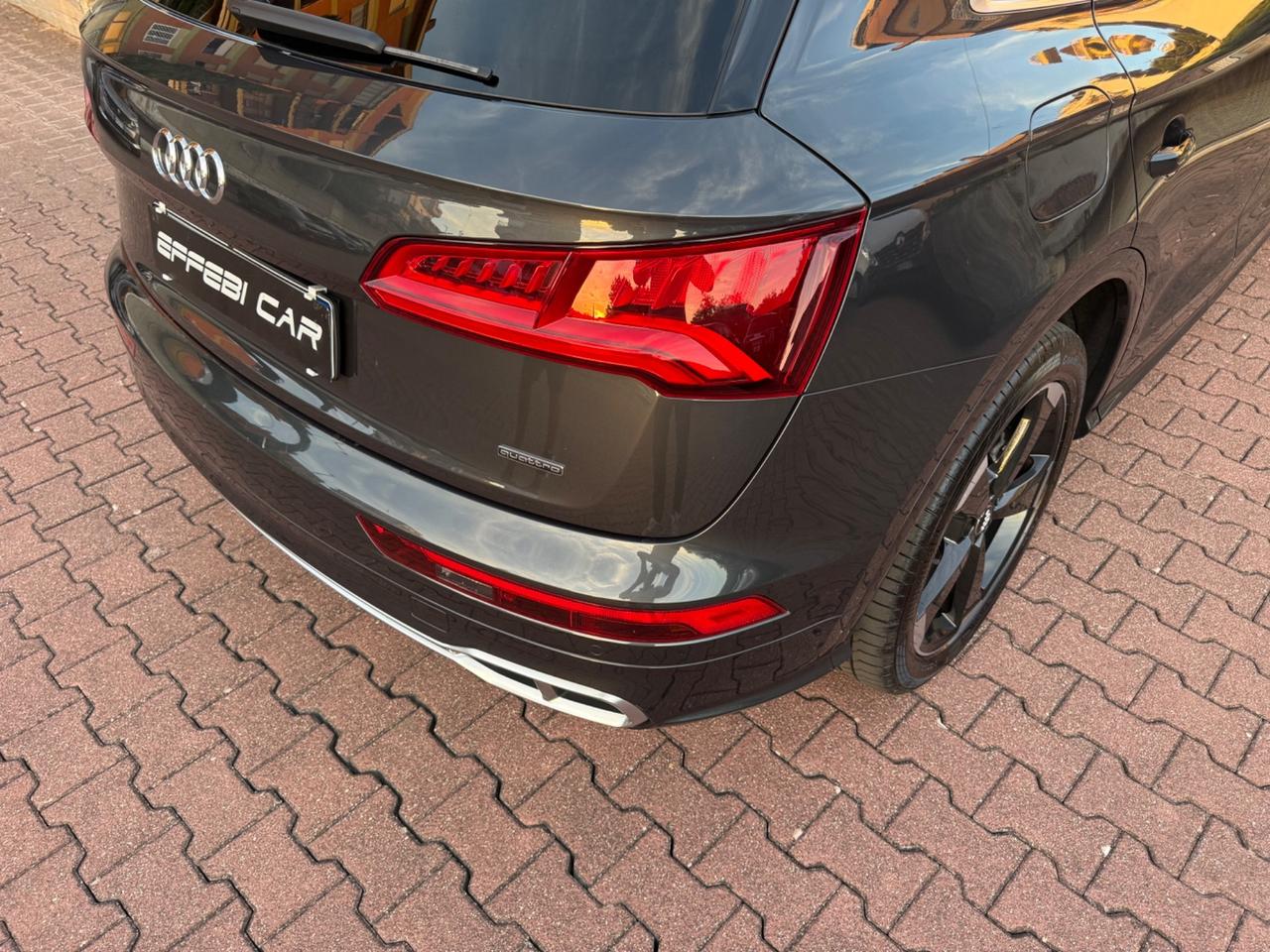 Audi Q5 55 TFSI e quattro S tronic line plus
