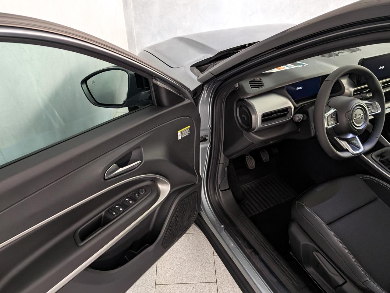 Jeep Avenger 1.2 Turbo 100cv Summit Freedom