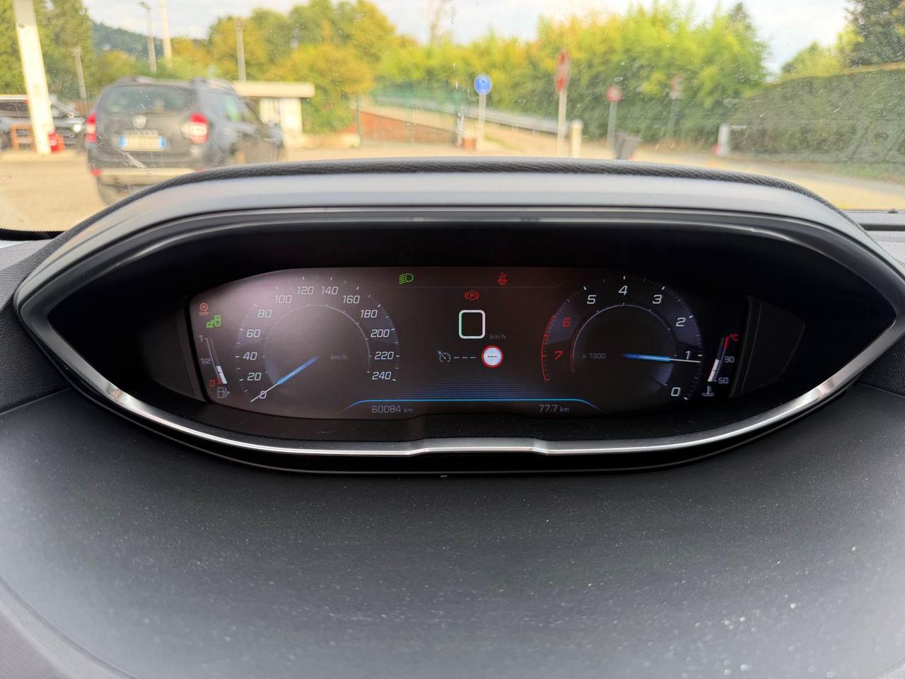 Peugeot 5008 GT Line / Crossway 1.2 PureTe #12141