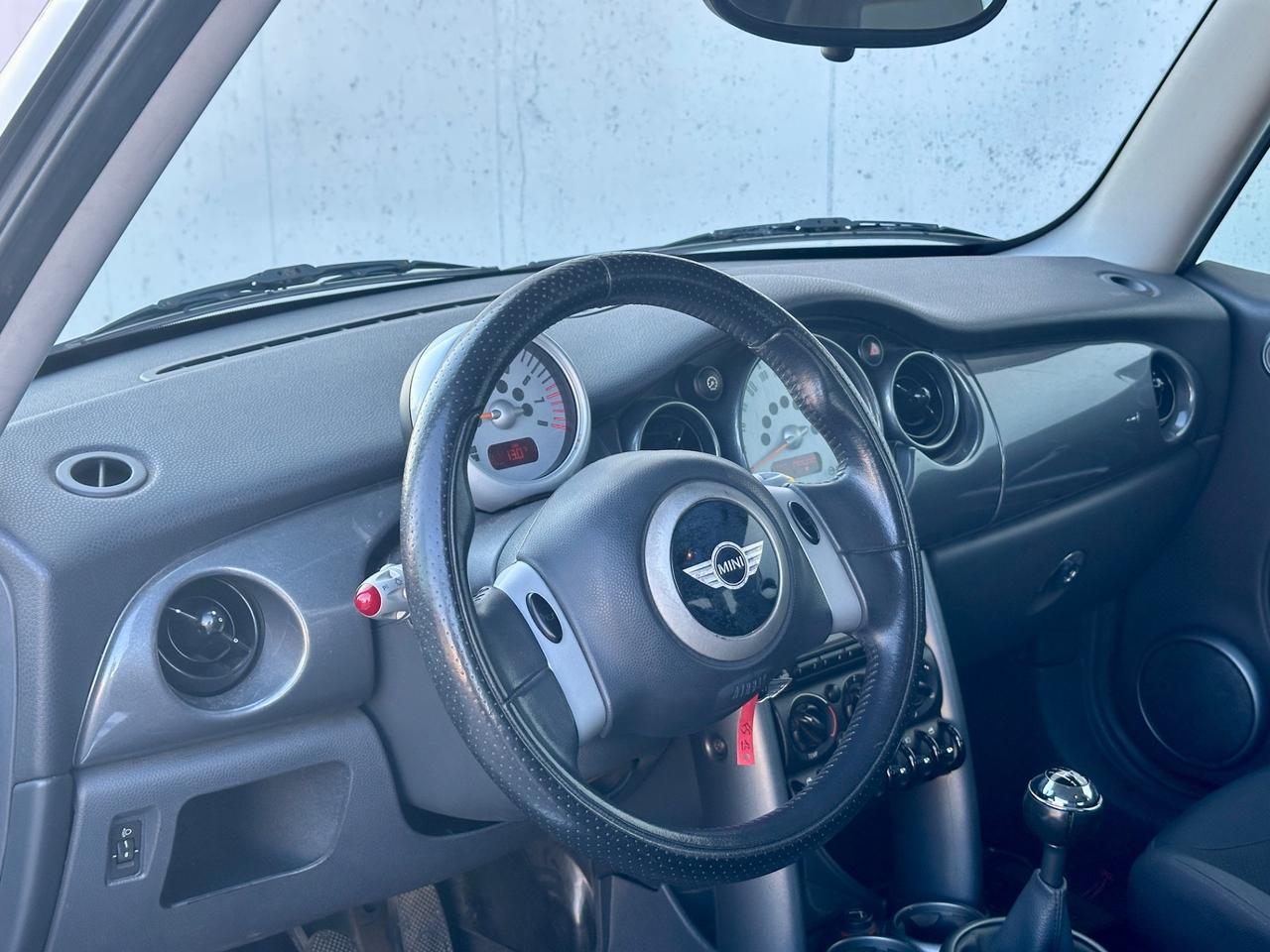 Mini 1.6 16V One de luxe